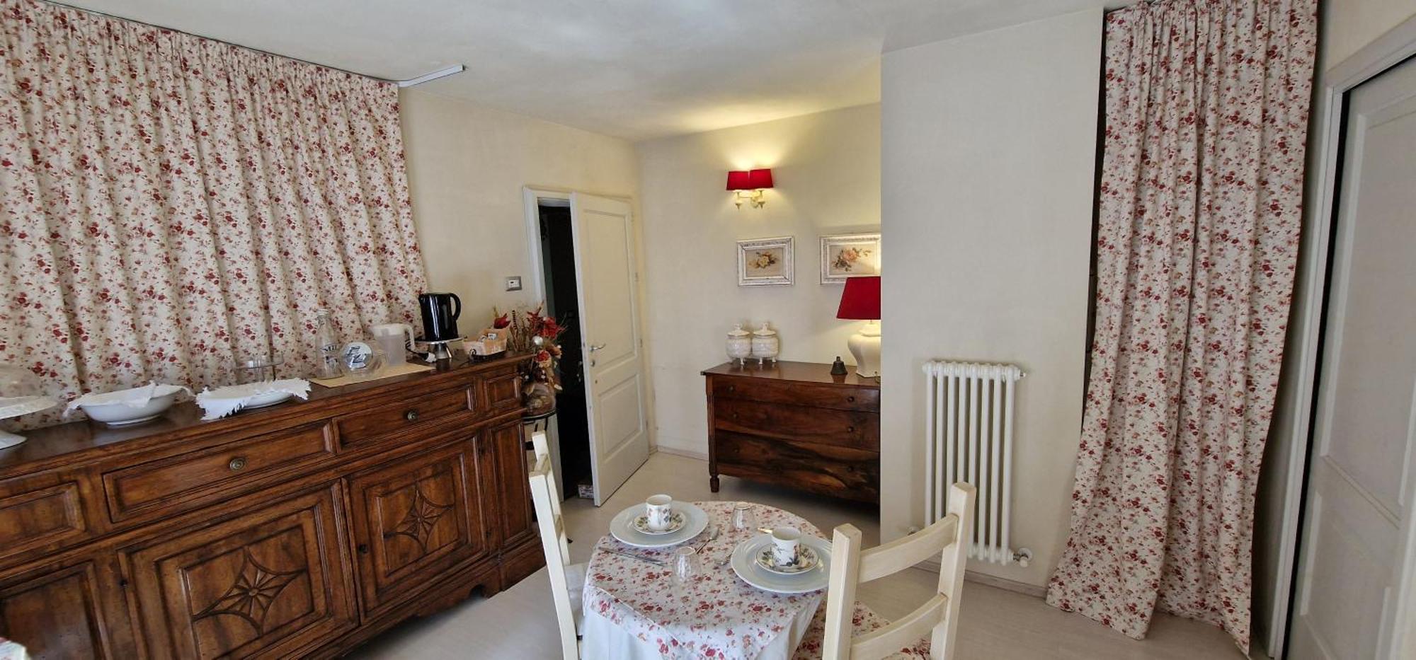 Antica Casa Menetti B E B Bed & Breakfast Sestola Exterior photo